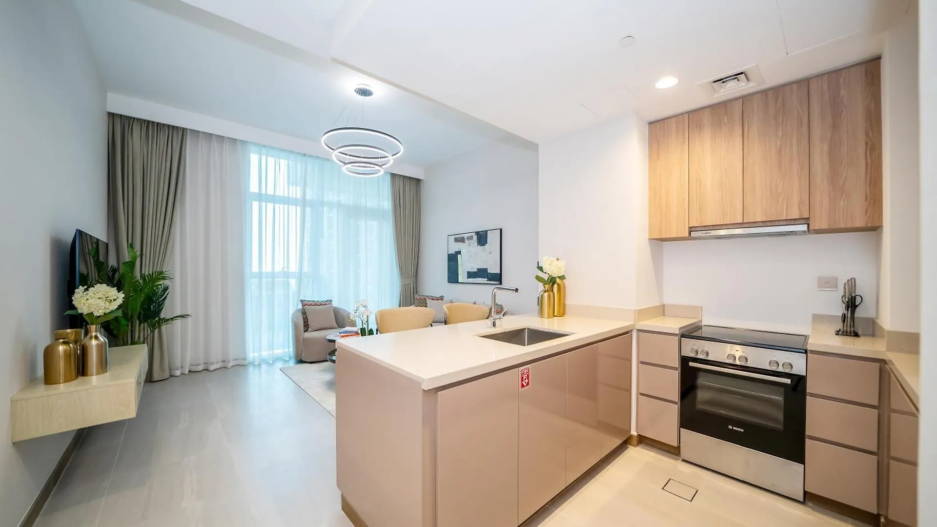 Homesgetaway-Cozy Luxury 1Br I Missoni Urban Oasis Dubai