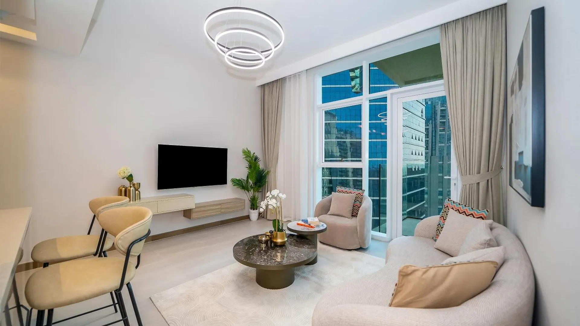 Homesgetaway-Cozy Luxury 1Br I Missoni Urban Oasis Dubai