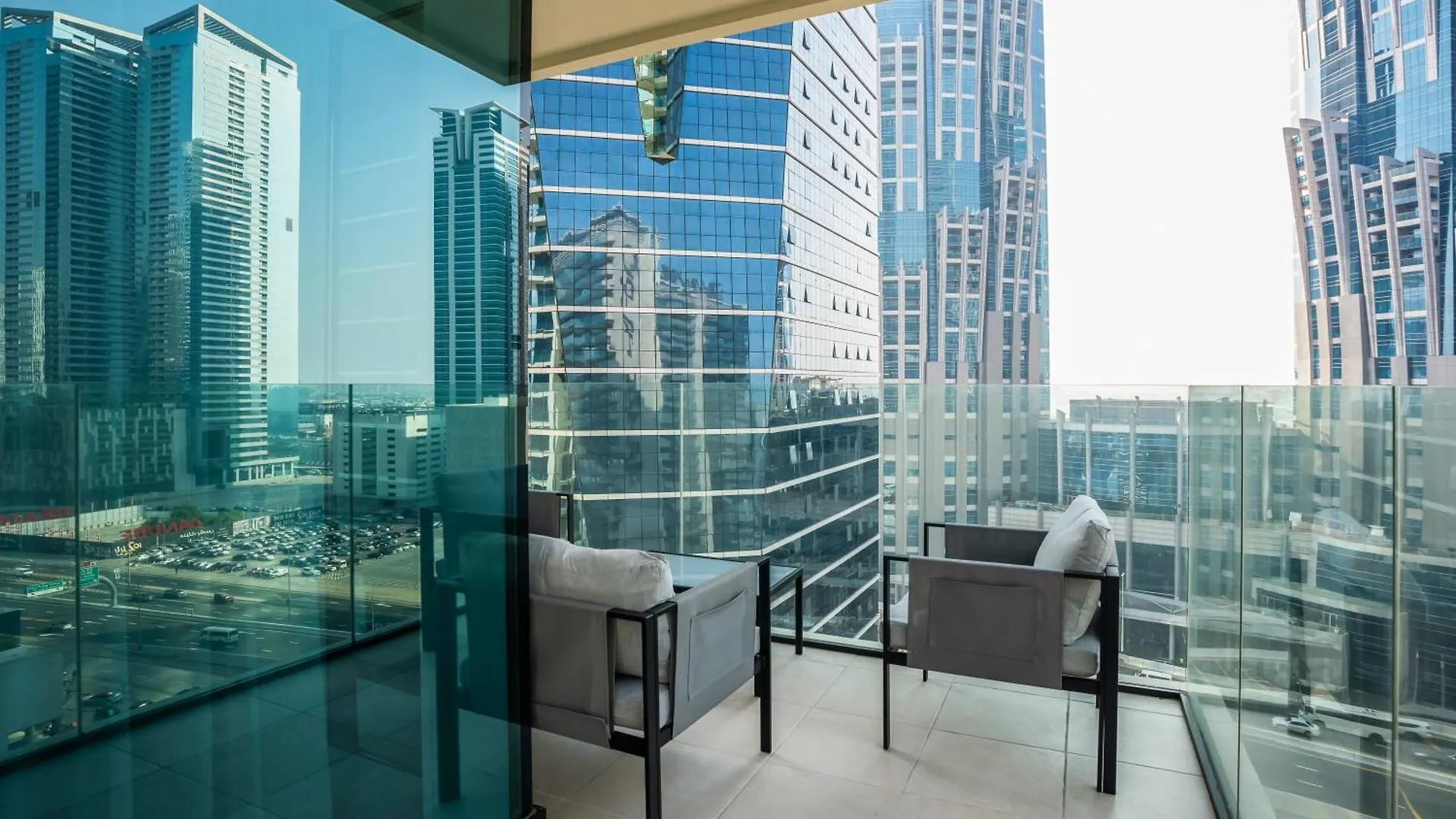 Homesgetaway-Cozy Luxury 1Br I Missoni Urban Oasis Dubai