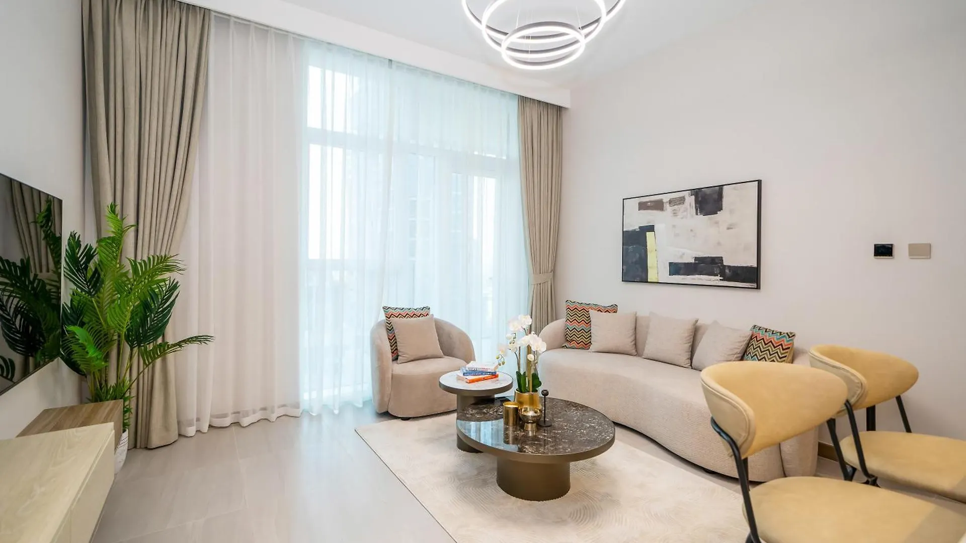 Homesgetaway-Cozy Luxury 1Br I Missoni Urban Oasis Dubai Apartment