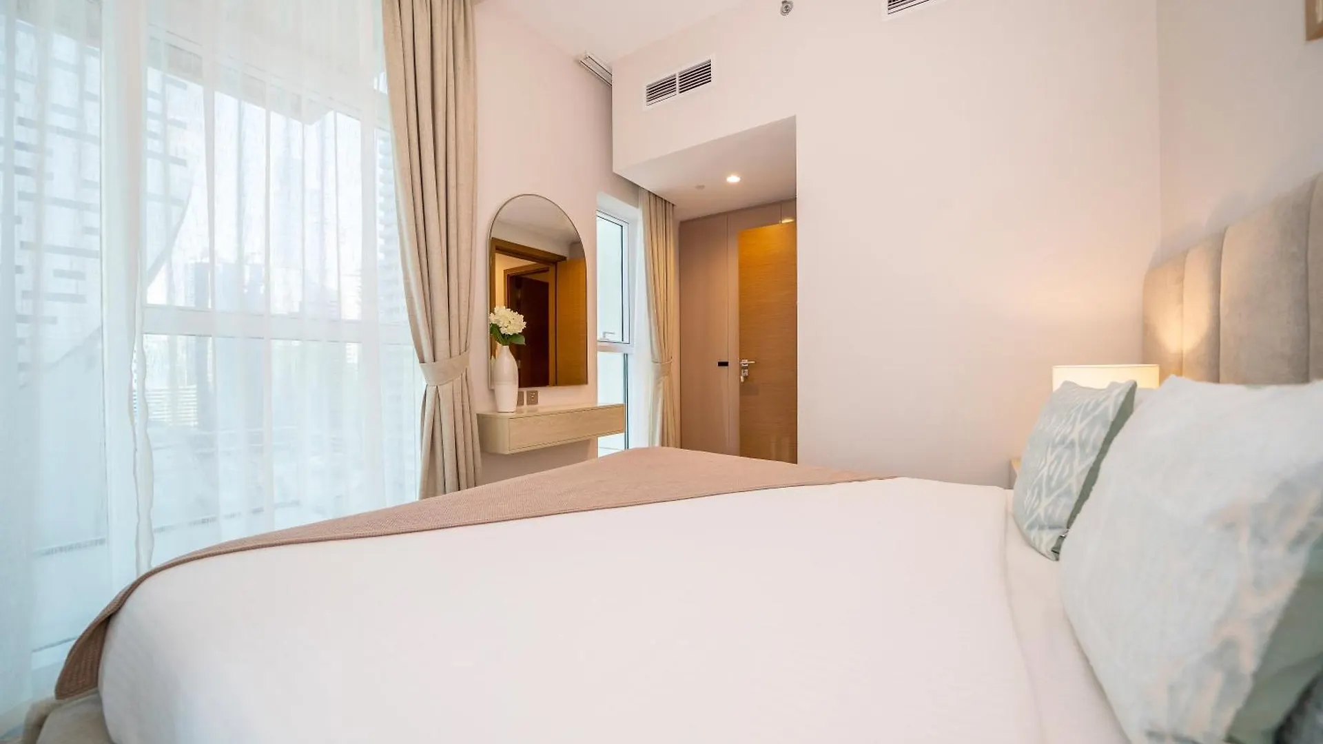 Apartment Homesgetaway-Cozy Luxury 1Br I Missoni Urban Oasis Dubai