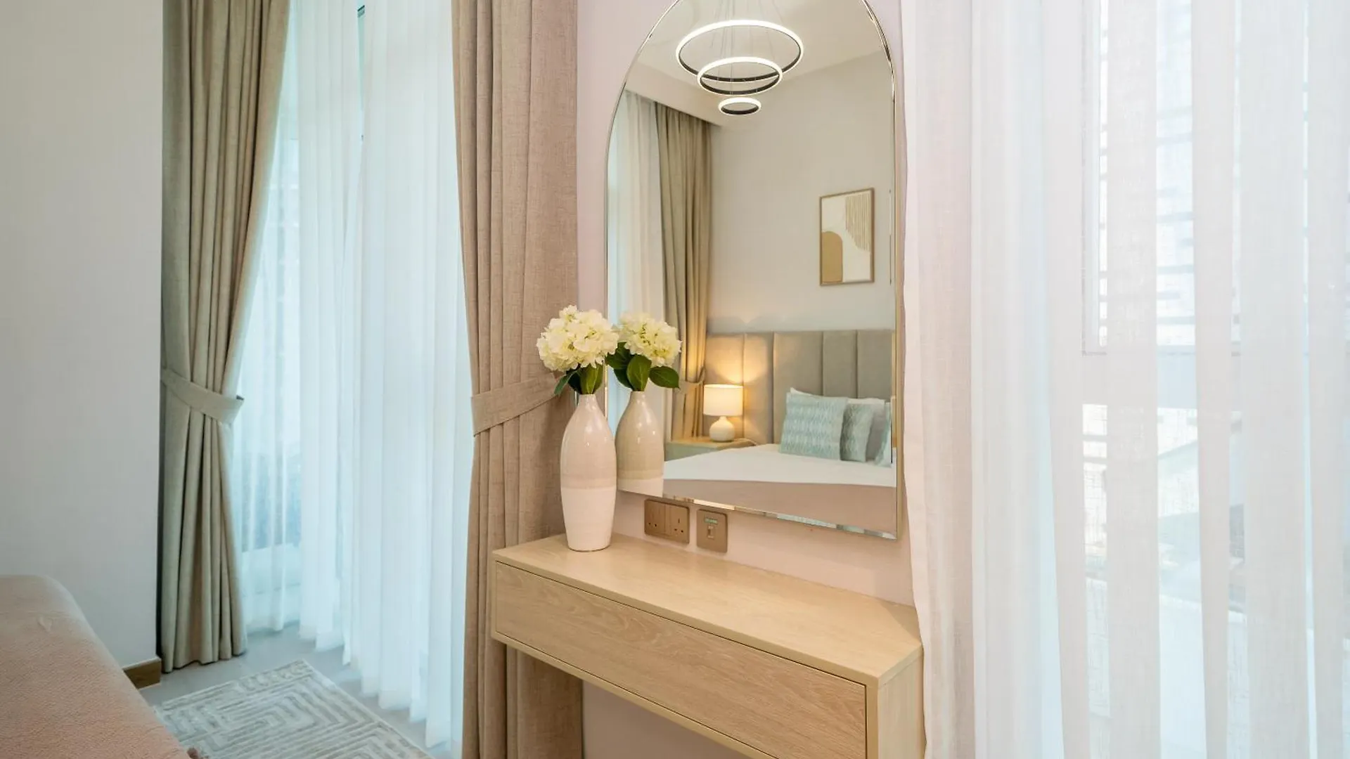 Homesgetaway-Cozy Luxury 1Br I Missoni Urban Oasis Dubai 0*,  United Arab Emirates