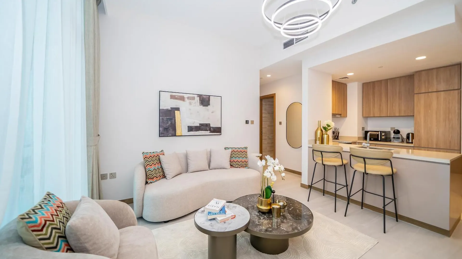 Homesgetaway-Cozy Luxury 1Br I Missoni Urban Oasis Dubaj